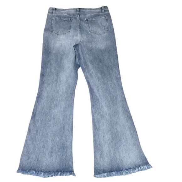 FTF High-Rise Destructed Raw Hem Light Wash Flare Jeans - Picture 8 of 13